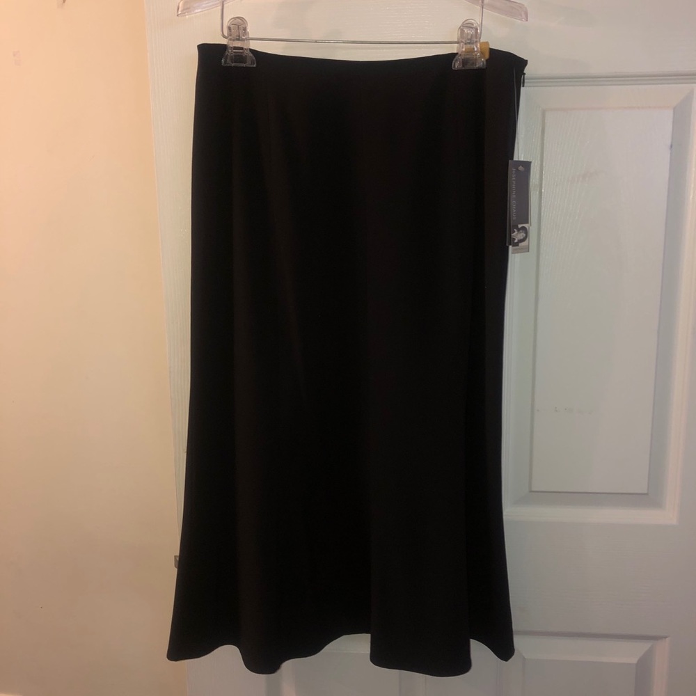 Women’s skirt